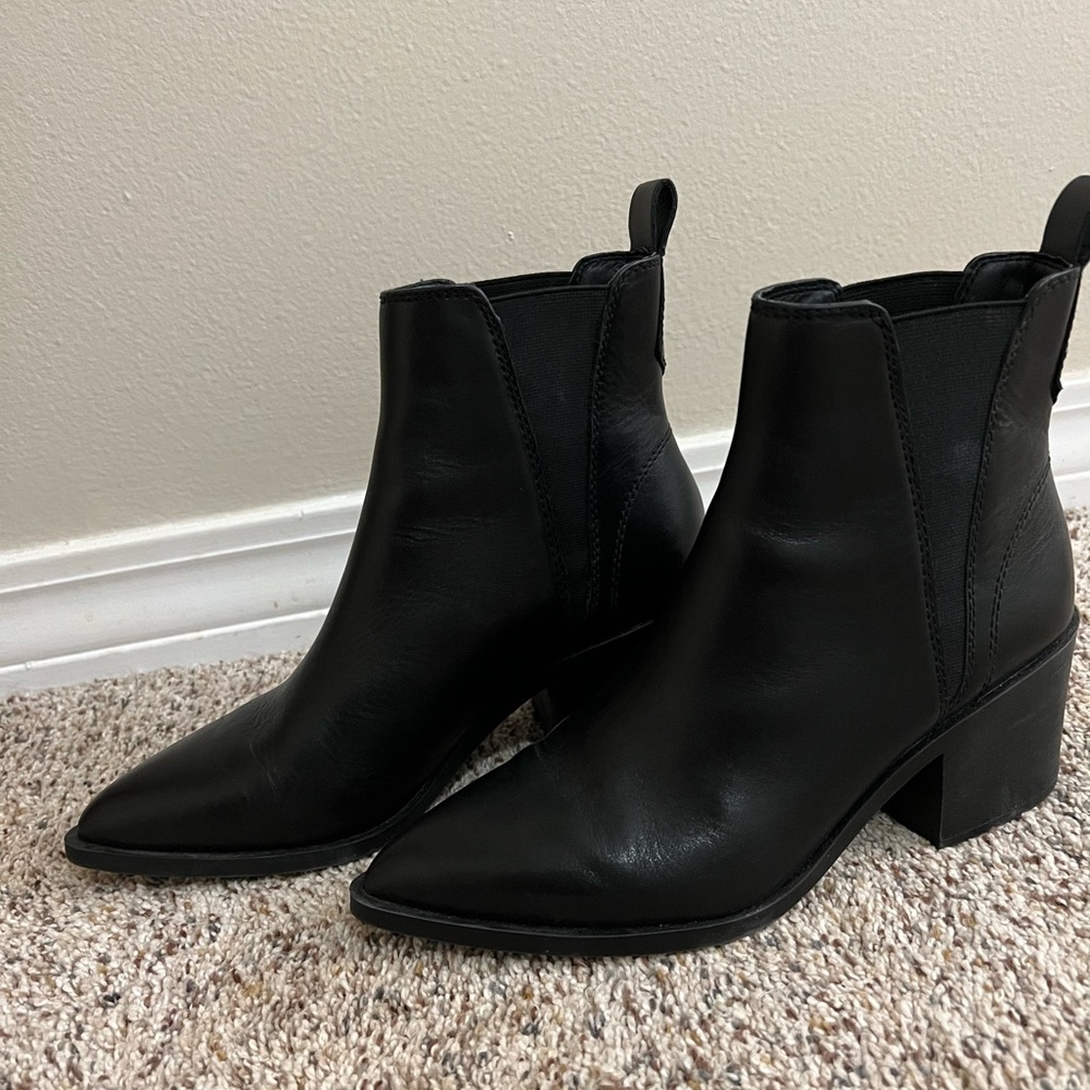 Chunky heel Steve Madden Boot